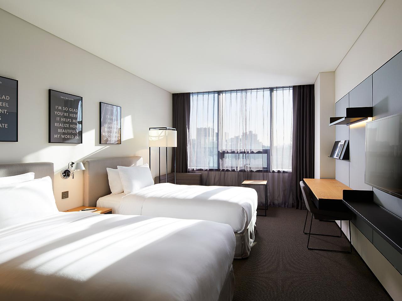 Glad Mapo Hotel Seoul Exterior photo